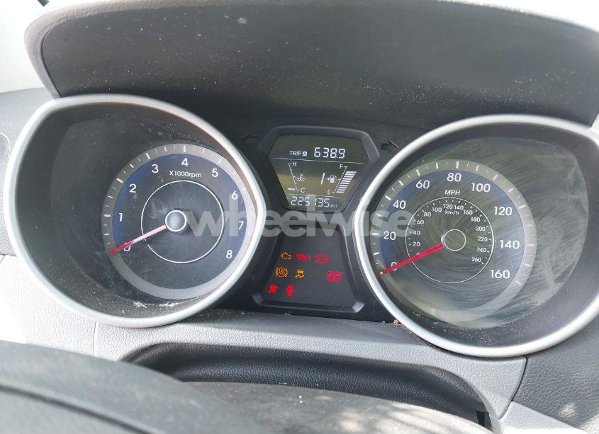 Photo 7 of 2016 Hyundai Elantra SE (VIN KMHDH4AE9GU481490)