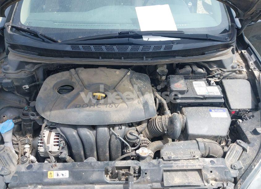 Photo 10 of 2016 Hyundai Elantra LIMITED (VIN KMHDH4AE9GU605967)