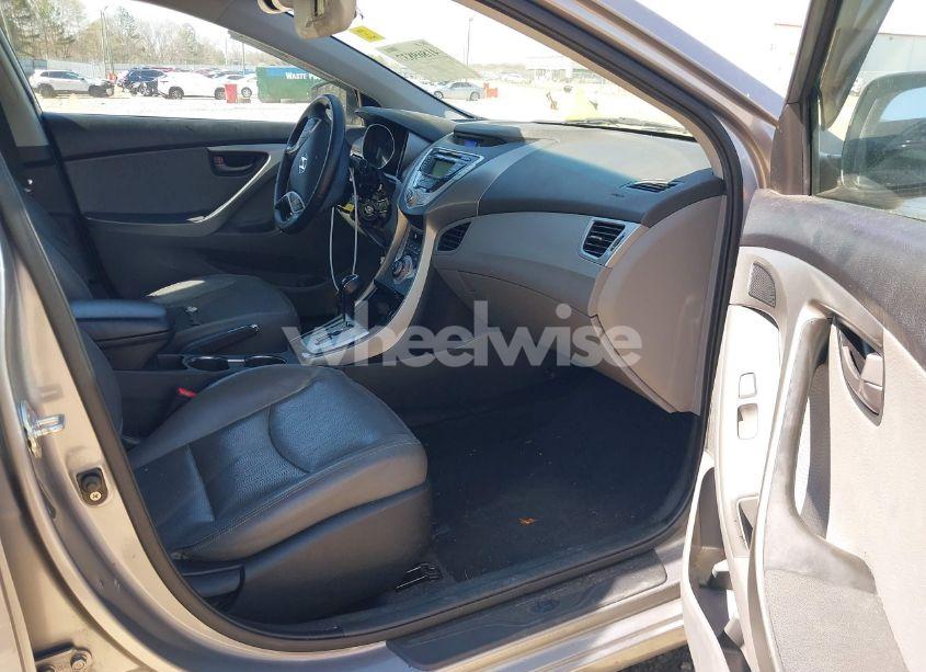 Photo 5 of 2011 Hyundai Elantra LIMITED (ULSAN PLANT) (VIN KMHDH4AEXBU161636)
