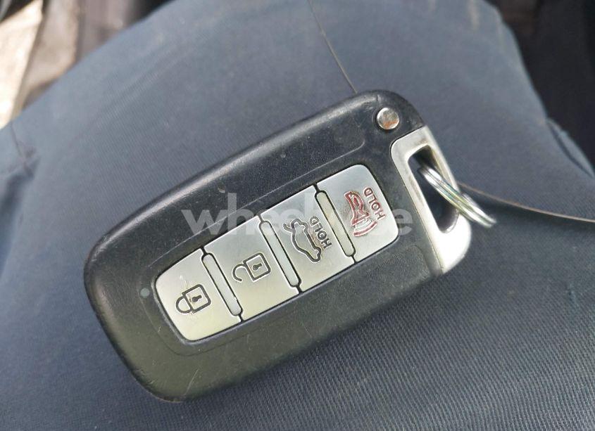 Photo 11 of 2012 Hyundai Elantra LIMITED (ULSAN PLANT) (VIN KMHDH4AEXCU268543)