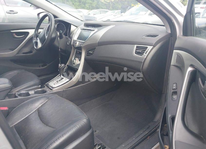 Photo 5 of 2012 Hyundai Elantra LIMITED (ULSAN PLANT) (VIN KMHDH4AEXCU268543)
