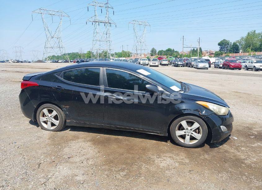 Photo 12 of 2013 Hyundai Elantra GLS (VIN KMHDH4AEXDU530711)