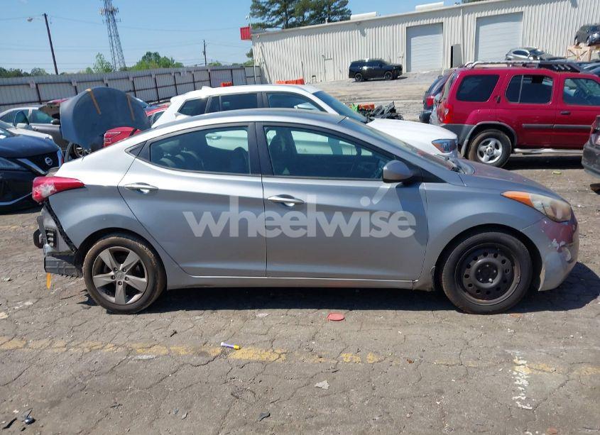 Photo 13 of 2013 Hyundai Elantra GLS (VIN KMHDH4AEXDU926864)