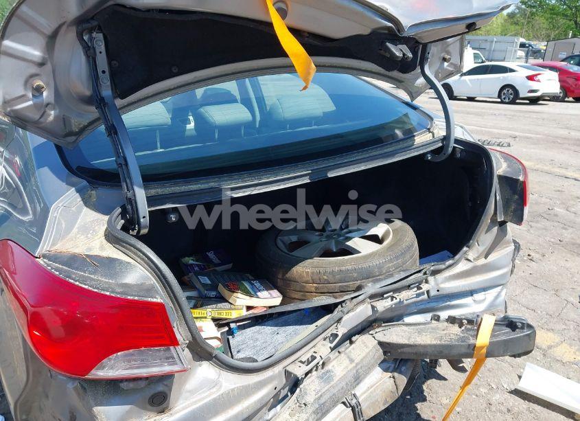 Photo 6 of 2013 Hyundai Elantra GLS (VIN KMHDH4AEXDU926864)