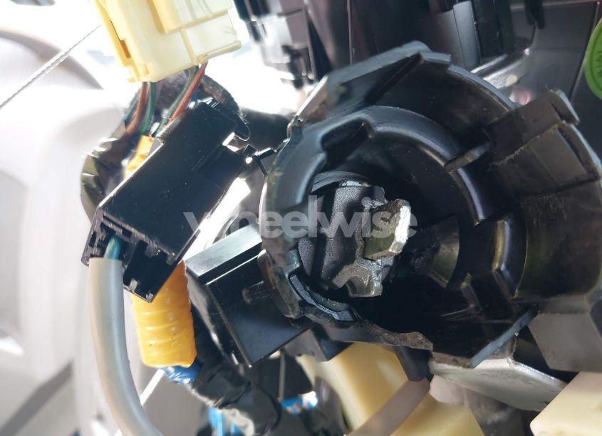 Photo 14 of 2013 Hyundai Elantra GLS (VIN KMHDH4AEXDU944832)