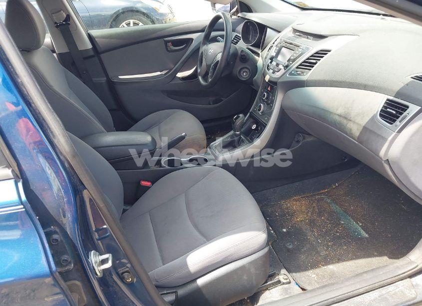 Photo 5 of 2014 Hyundai Elantra SE (VIN KMHDH4AEXEU050895)