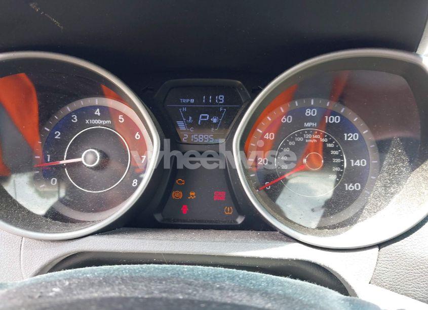 Photo 7 of 2014 Hyundai Elantra SE (VIN KMHDH4AEXEU050895)