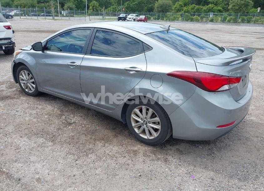 Photo 3 of 2014 Hyundai Elantra SE (VIN KMHDH4AEXEU158997)