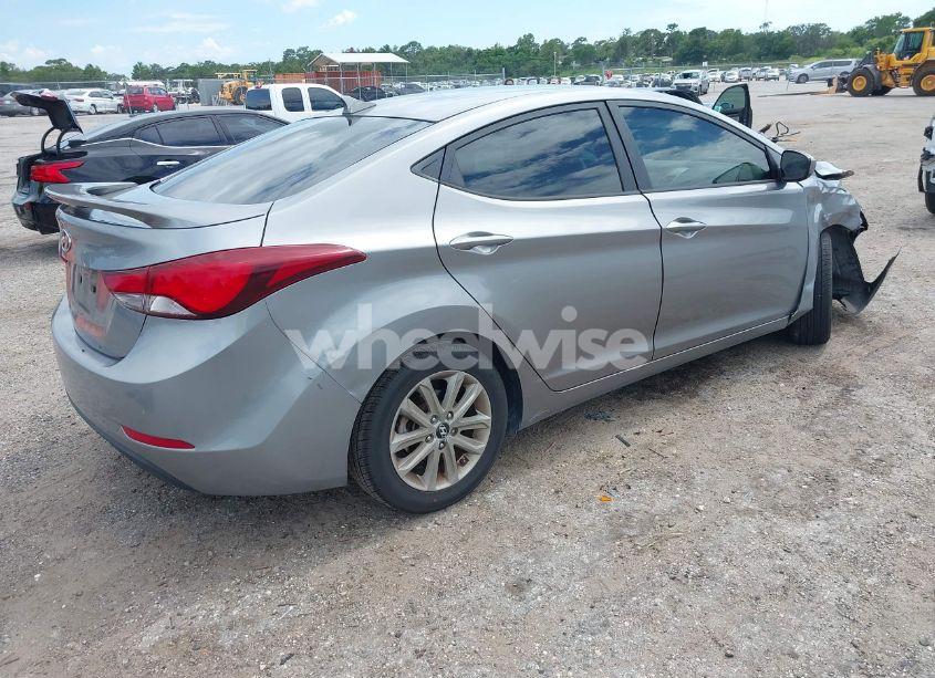 Photo 4 of 2014 Hyundai Elantra SE (VIN KMHDH4AEXEU158997)