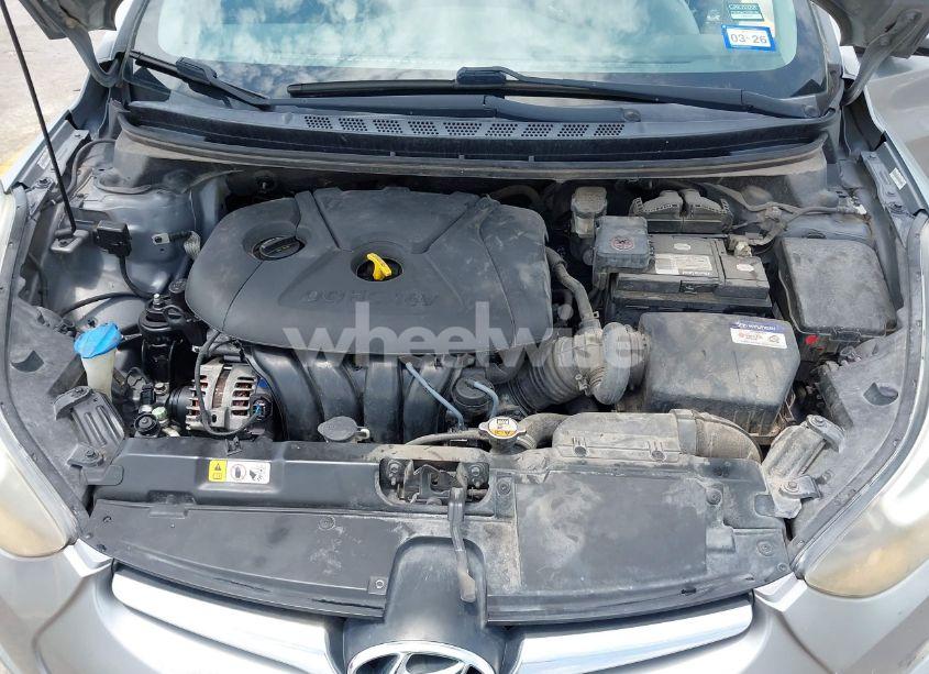 Photo 10 of 2015 Hyundai Elantra SE (VIN KMHDH4AEXFU388279)
