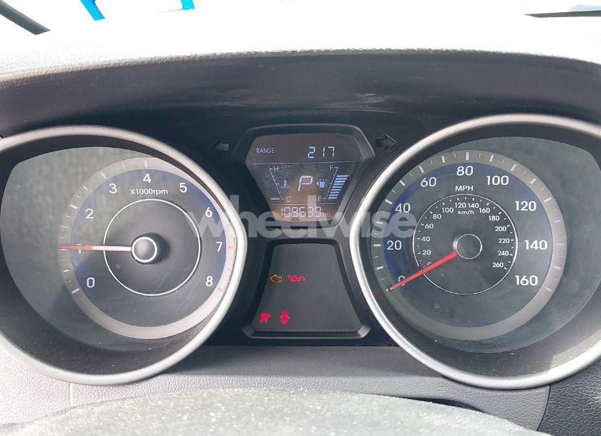 Photo 7 of 2015 Hyundai Elantra SE (VIN KMHDH4AEXFU388279)