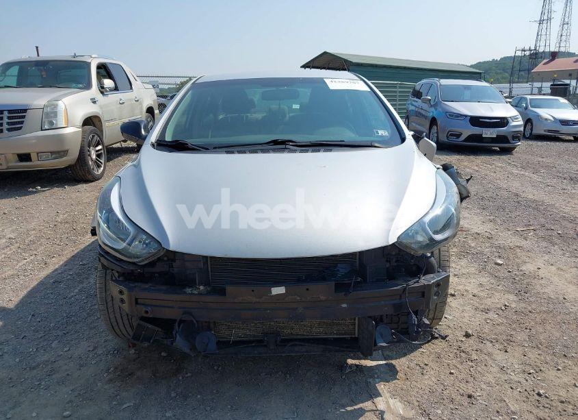 Photo 12 of 2016 Hyundai Elantra SE (VIN KMHDH4AEXGU545603)