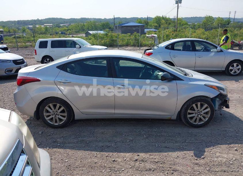 Photo 13 of 2016 Hyundai Elantra SE (VIN KMHDH4AEXGU545603)