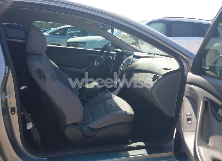 Photo 5 of 2013 Hyundai Elantra GS (VIN KMHDH6AE3DU018641)