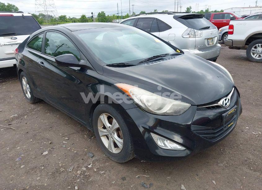 2013 Hyundai Elantra GS (VIN KMHDH6AE5DU005650) main photo