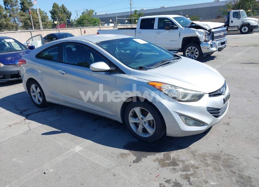2013 Hyundai Elantra GS (VIN KMHDH6AE7DU017105) main photo