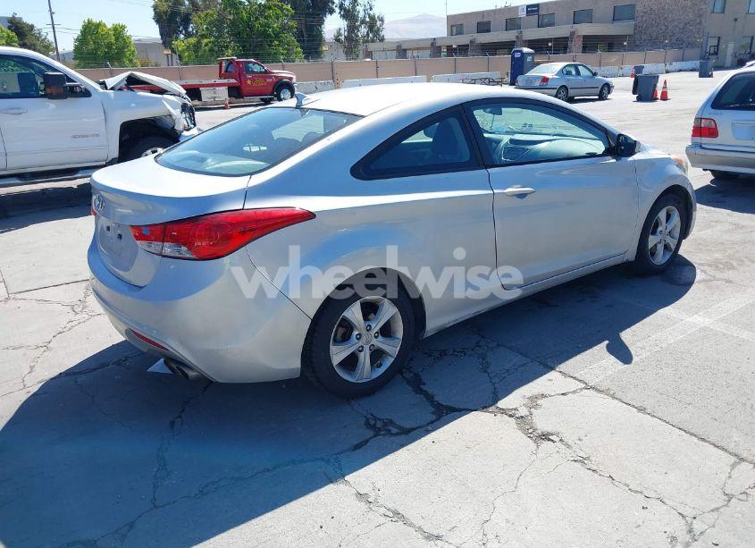 Photo 4 of 2013 Hyundai Elantra GS (VIN KMHDH6AE7DU017105)
