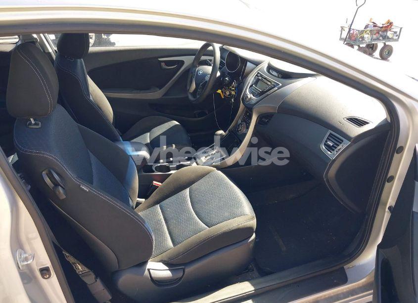 Photo 5 of 2013 Hyundai Elantra GS (VIN KMHDH6AE7DU017105)