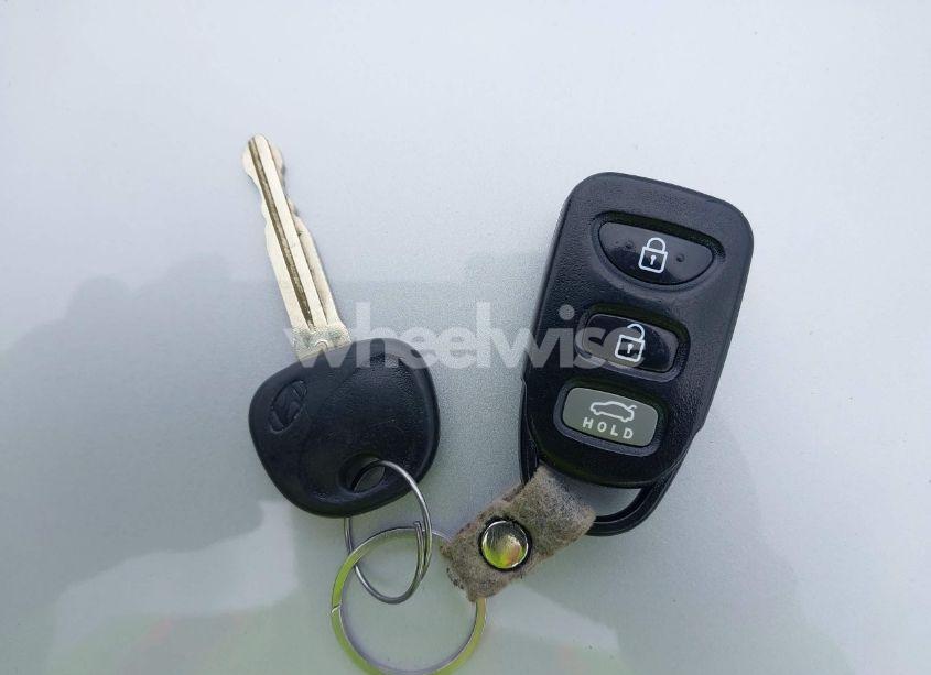 Photo 11 of 2013 Hyundai Elantra GS (VIN KMHDH6AE7DU019940)