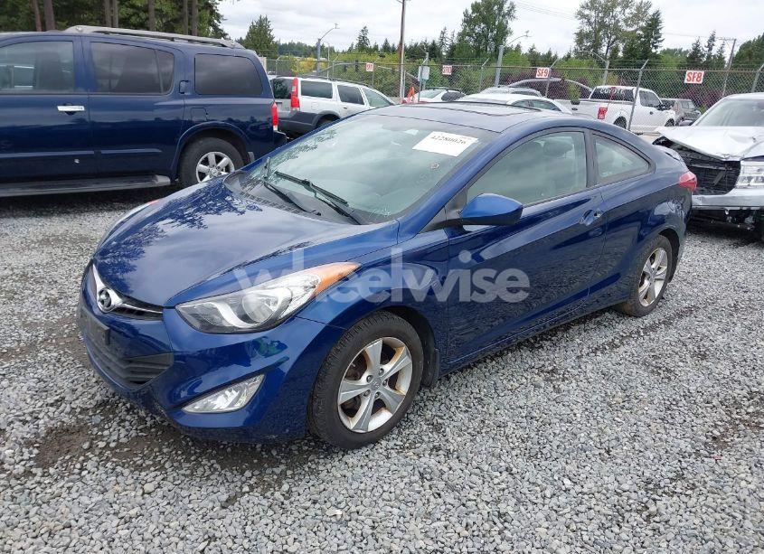 Photo 2 of 2013 Hyundai Elantra GS (VIN KMHDH6AE7DU019940)