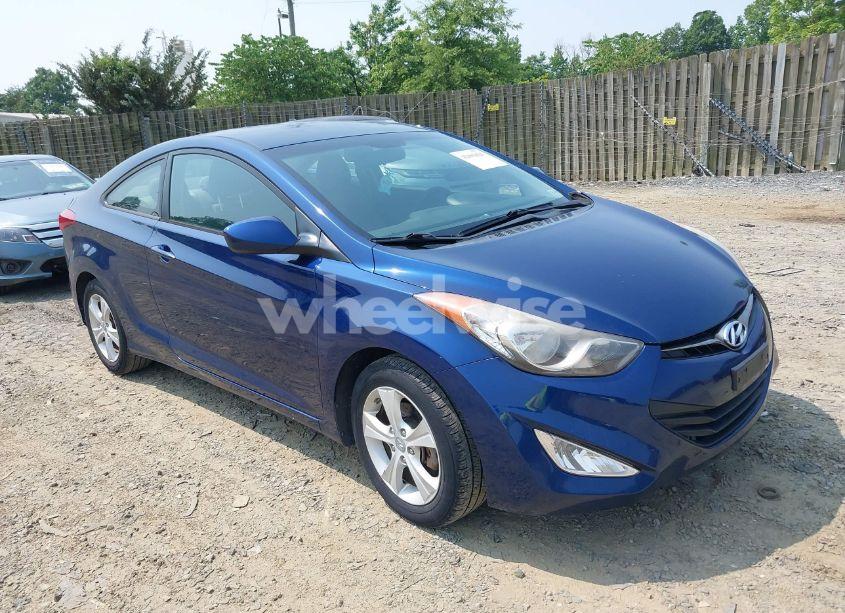 2013 Hyundai Elantra GS (VIN KMHDH6AE9DU001424) main photo