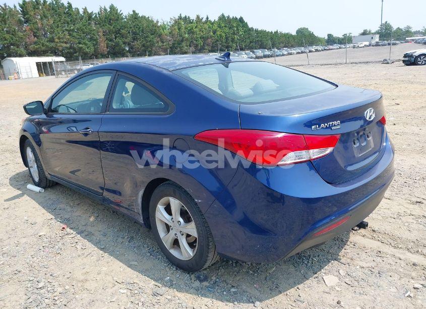 Photo 3 of 2013 Hyundai Elantra GS (VIN KMHDH6AE9DU001424)