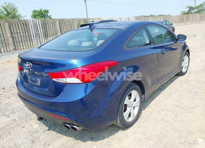 Photo 4 of 2013 Hyundai Elantra GS (VIN KMHDH6AE9DU001424)