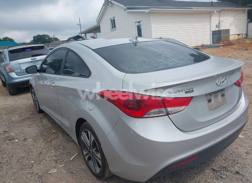 Photo 3 of 2013 Hyundai Elantra SE (VIN KMHDH6AE9DU002802)