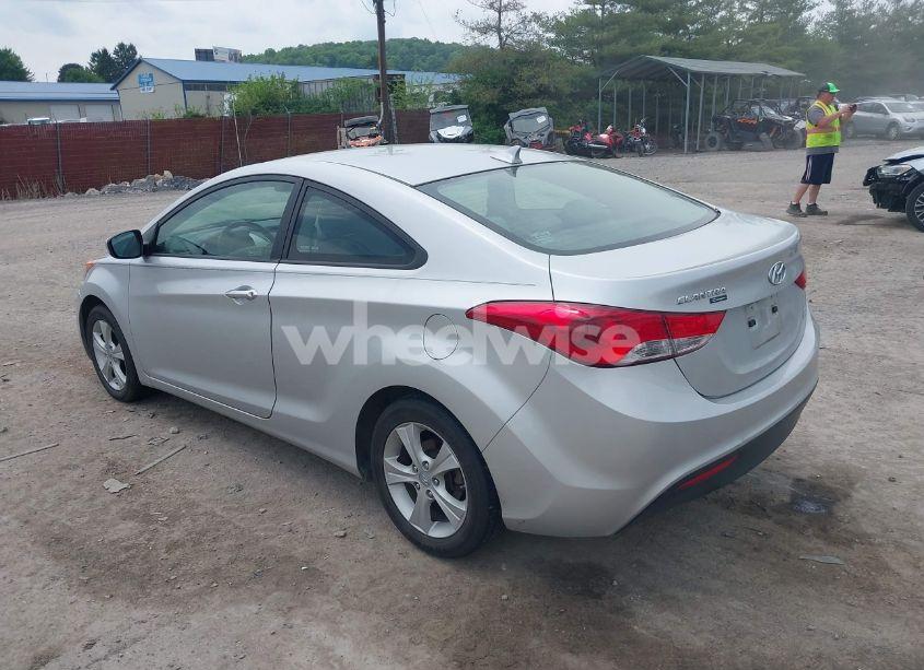 Photo 3 of 2013 Hyundai Elantra GS (VIN KMHDH6AEXDU002646)