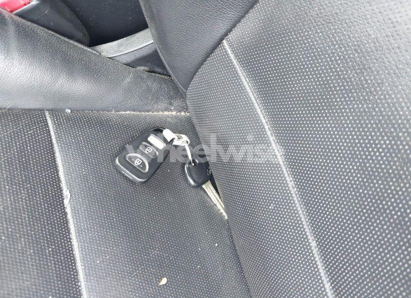 Photo 11 of 2013 Hyundai Elantra SE (VIN KMHDH6AEXDU019494)