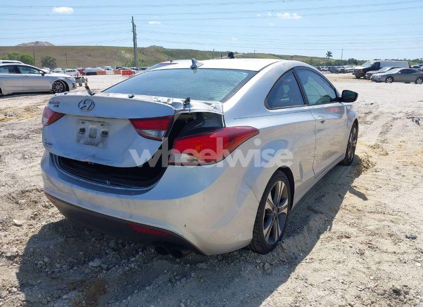 Photo 4 of 2014 Hyundai Elantra (VIN KMHDH6AH1EU025261)