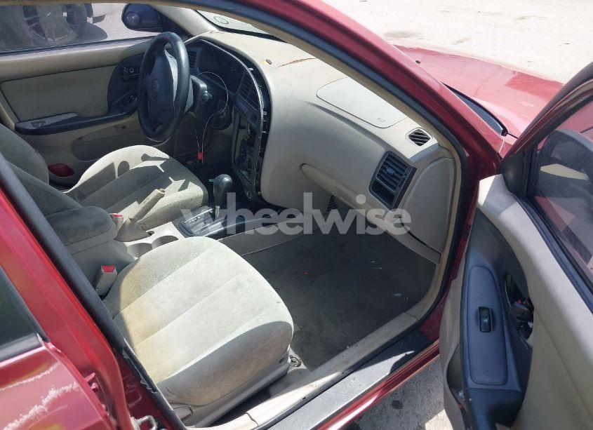 Photo 5 of 2002 Hyundai Elantra GLS (VIN KMHDN45D22U338304)