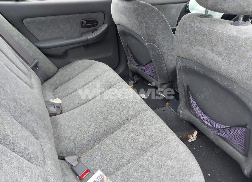 Photo 8 of 2002 Hyundai Elantra GLS (VIN KMHDN45D62U449079)