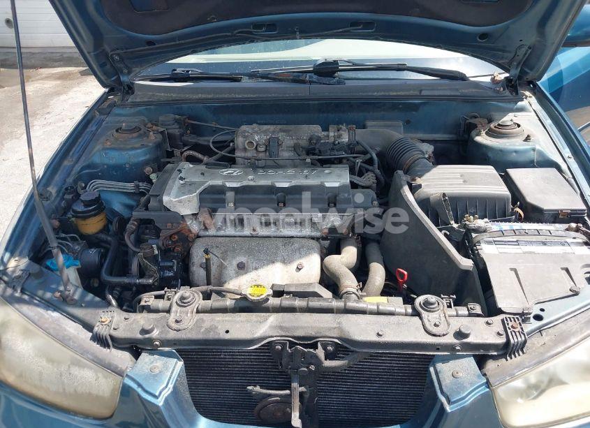 Photo 10 of 2001 Hyundai Elantra GLS (VIN KMHDN45DX1U121291)