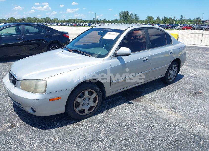 Photo 2 of 2002 Hyundai Elantra GLS (VIN KMHDN45DX2U310539)