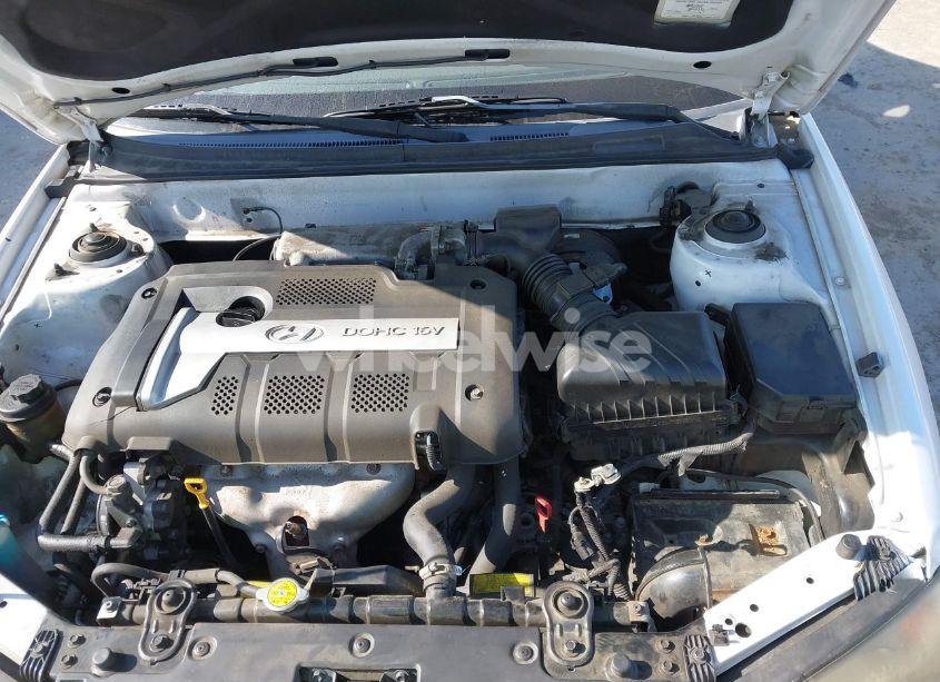 Photo 10 of 2005 Hyundai Elantra GLS/GT (VIN KMHDN46D05U969541)