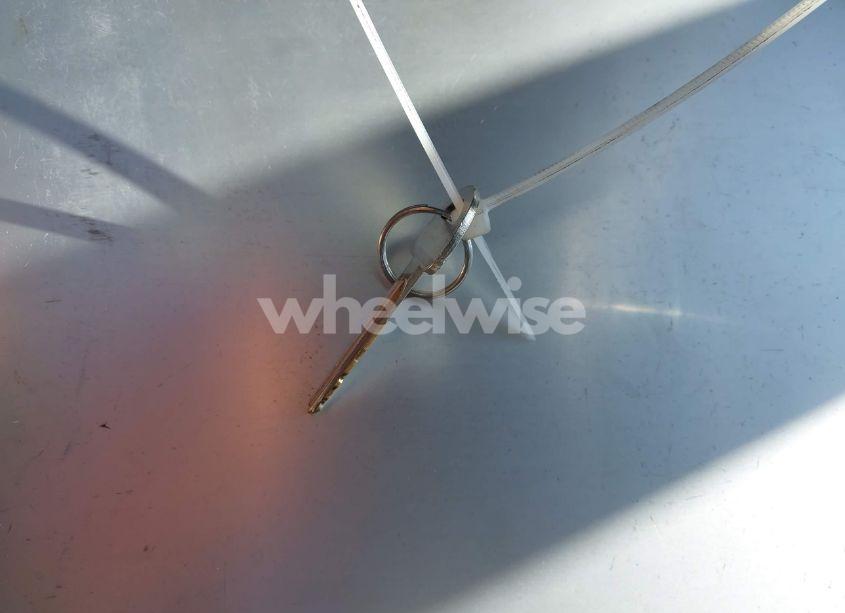 Photo 11 of 2005 Hyundai Elantra GLS/GT (VIN KMHDN46D05U969541)