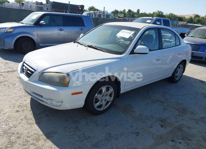 Photo 2 of 2005 Hyundai Elantra GLS/GT (VIN KMHDN46D05U969541)