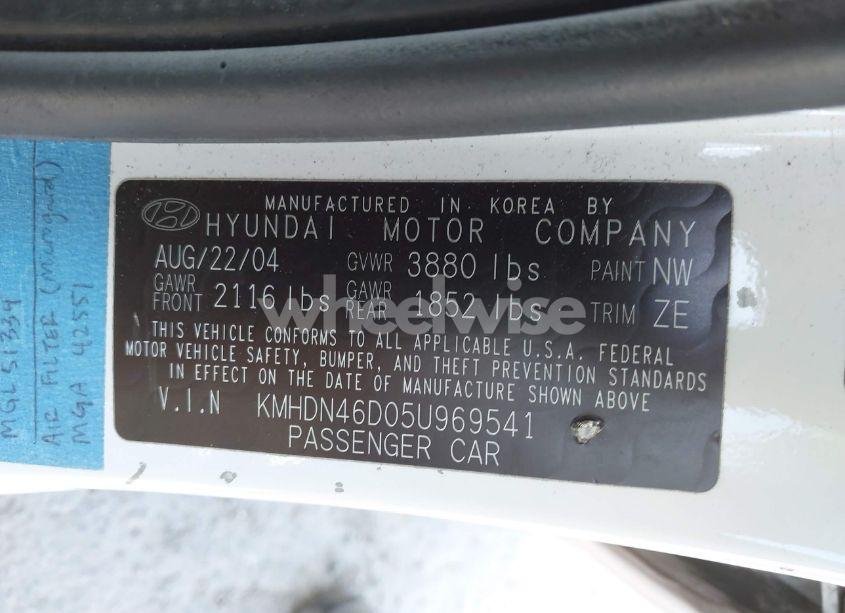 Photo 9 of 2005 Hyundai Elantra GLS/GT (VIN KMHDN46D05U969541)