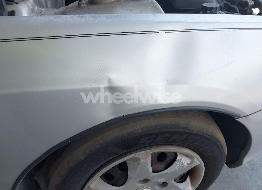 Photo 6 of 2005 Hyundai Elantra GLS/GT (VIN KMHDN46D05U987330)