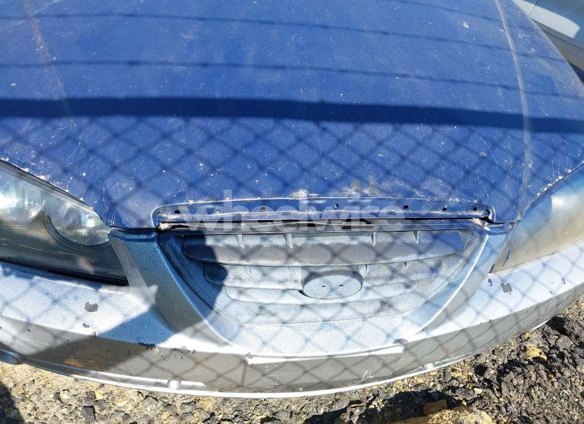 Photo 6 of 2005 Hyundai Elantra GLS/GT (VIN KMHDN46D15U144091)