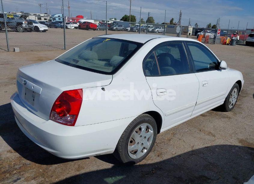 Photo 4 of 2005 Hyundai Elantra GLS/GT (VIN KMHDN46D35U066154)