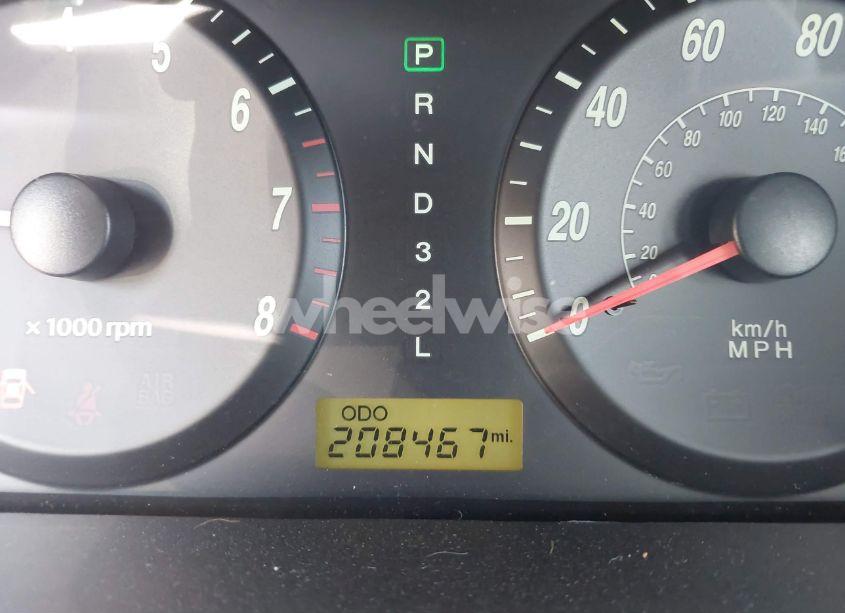 Photo 15 of 2005 Hyundai Elantra GLS/GT (VIN KMHDN46D35U098621)