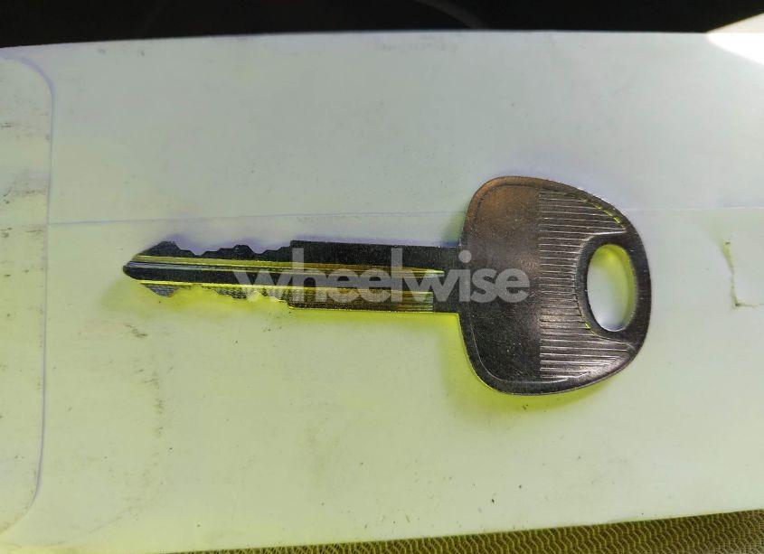 Photo 11 of 2004 Hyundai Elantra GLS/GT (VIN KMHDN46D54U783394)