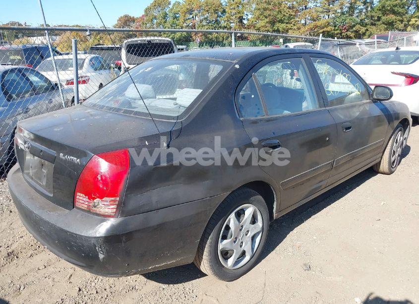 Photo 4 of 2005 Hyundai Elantra GLS/GT (VIN KMHDN46D55U975433)