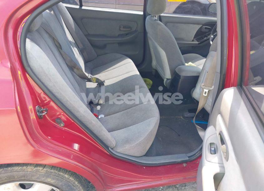 Photo 8 of 2005 Hyundai Elantra GLS/GT (VIN KMHDN46D55U996038)