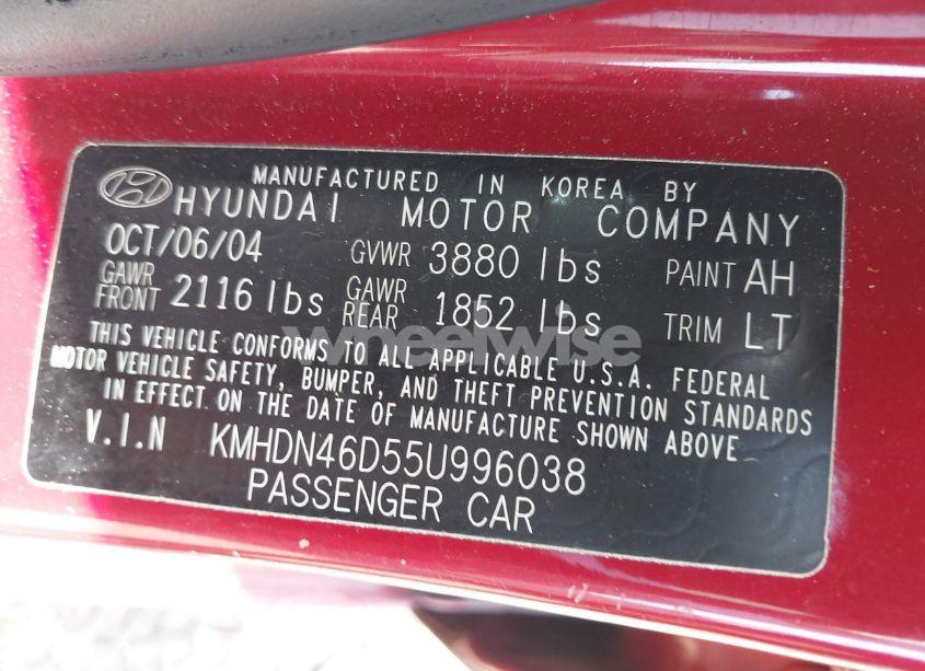 Photo 9 of 2005 Hyundai Elantra GLS/GT (VIN KMHDN46D55U996038)