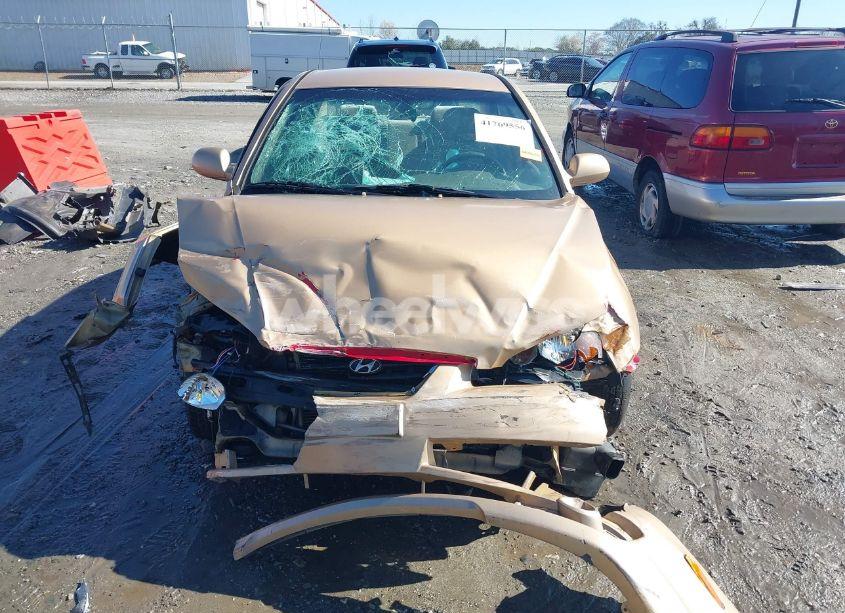 Photo 12 of 2004 Hyundai Elantra GLS/GT (VIN KMHDN46D64U722135)