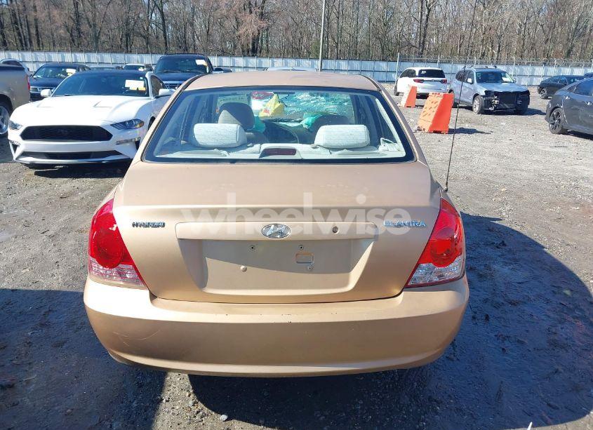 Photo 16 of 2004 Hyundai Elantra GLS/GT (VIN KMHDN46D64U722135)