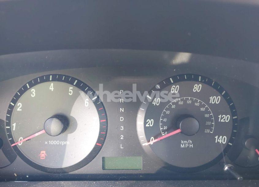 Photo 7 of 2004 Hyundai Elantra GLS/GT (VIN KMHDN46D64U722135)